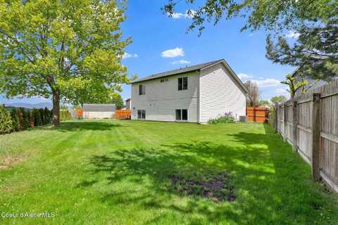 425 N Megan St, Post Falls, ID 83854