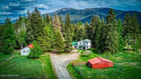 348 Kootenai Trail Rd, Naples, ID 83847