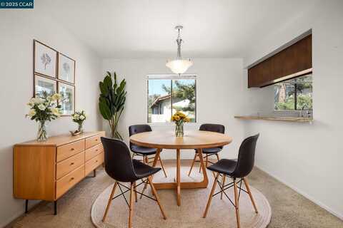 2055 Sierra Rd, Concord, CA 94518