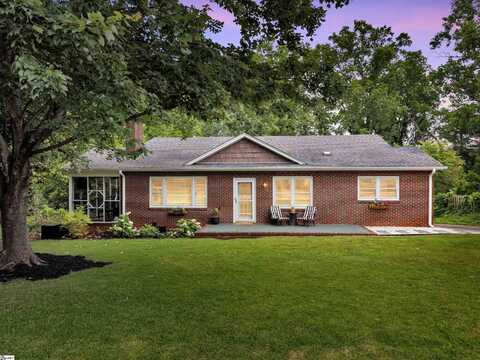 38 Blackburn Street, Greenville, SC 29607