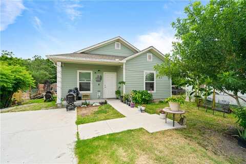 105 E Elm Street, Taft, TX 78390