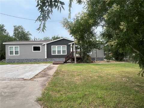 272 Orange Street, Mathis, TX 78368