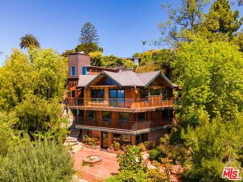 440 Mariposa Dr, Ventura, CA 93001