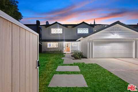 16820 Hart St, Lake Balboa, CA 91406
