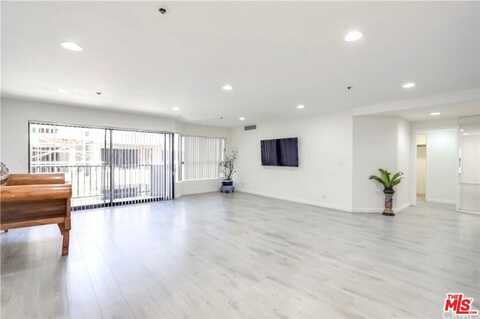 727 S Ardmore Ave, Los Angeles, CA 90005