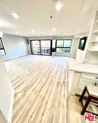 727 S Ardmore Ave, Los Angeles, CA 90005