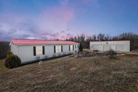 2105 Gard Lane, Mount Perry, OH 43760