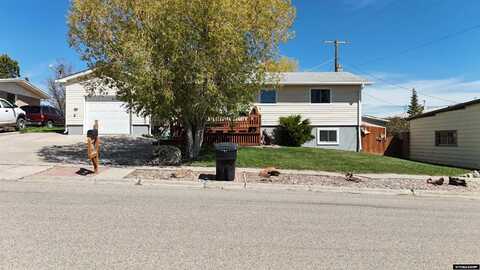 715 Emerald St., Kemmerer, WY 83101