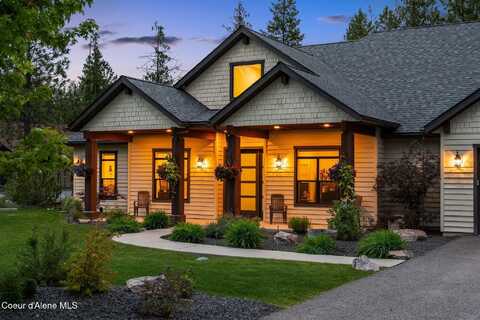 445 W Beach Court, Dover, ID 83825