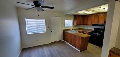 40221 Harris Lane, Palm Desert, CA 92211