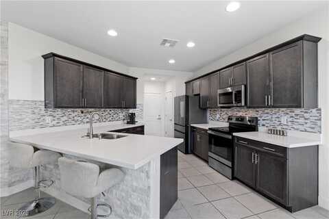 5255 Peak Rock Court, Las Vegas, NV 89141