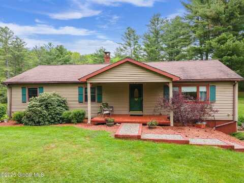 99 Tabor Road, Berne, NY 12023