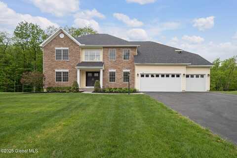 45 Tamarack Lane, Colonie, NY 12309