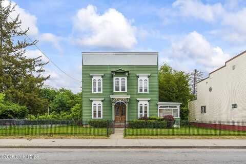 1466 3rd Street, Rensselaer, NY 12144