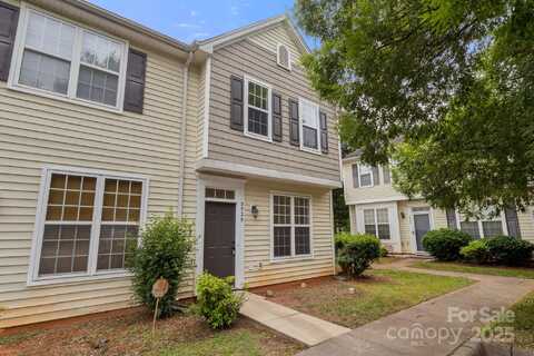 5529 Seths Drive, Charlotte, NC 28269