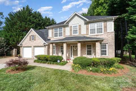 5625 Linda Vista Lane, Charlotte, NC 28216