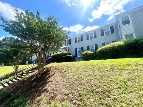 404 Wakefield Drive, Charlotte, NC 28209