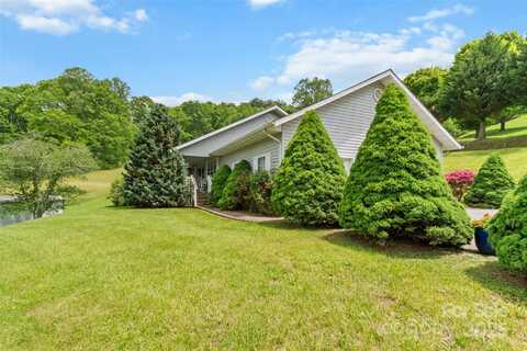 17 Gun Flint Drive, Burnsville, NC 28714