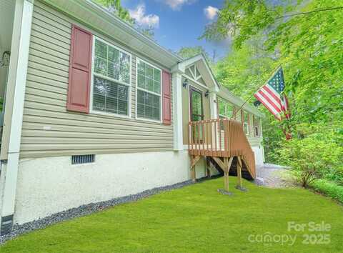 225 Opal Drive, Whittier, NC 28789
