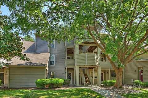 2533 Stockbridge Drive, Charlotte, NC 28210