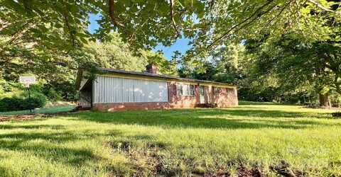 1229 Rocky Face Church Road, Taylorsville, NC 28681