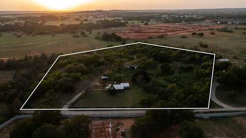 1412 Eagle St, Fredericksburg, TX 78624