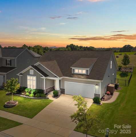 6531 Wildbrook Drive, Charlotte, NC 28269