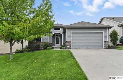 7211 S 174 Street, Omaha, NE 68136