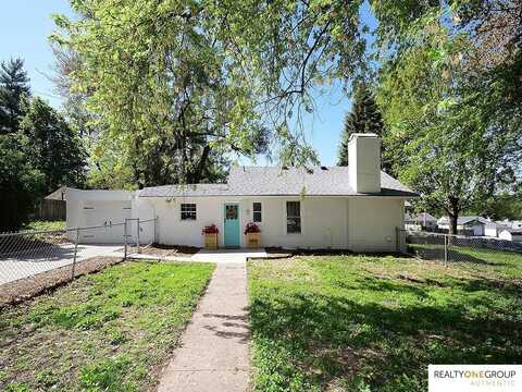 1721 N 66Th Street, Omaha, NE 68104