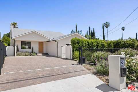 23229 Friar St, Woodland Hills, CA 91367