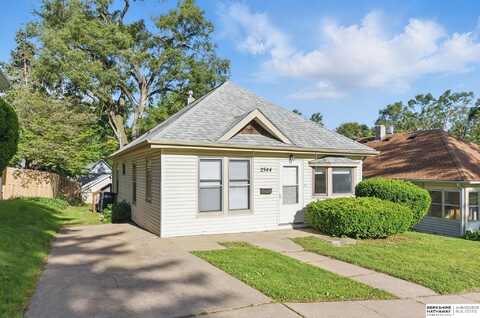 2544 N 64 Street, Omaha, NE 68104
