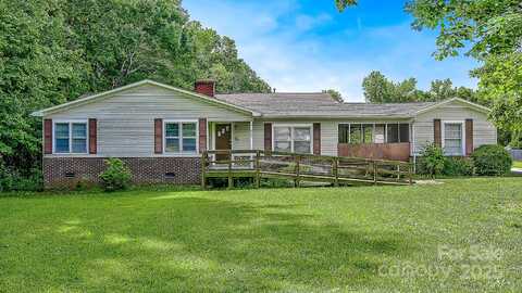 1435 W Ridge Road, Salisbury, NC 28147