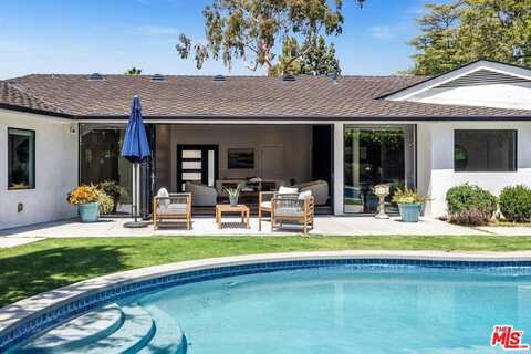 2239 Stradella Rd, Los Angeles, CA 90077