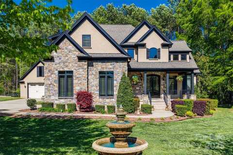 546 Little Cove Lane, Lake Wylie, SC 29710