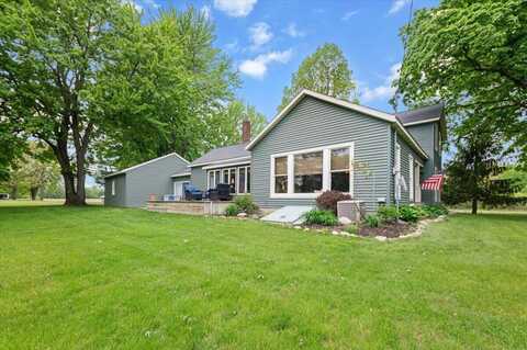 11087 Phelps Avenue NW, Sparta, MI 49345