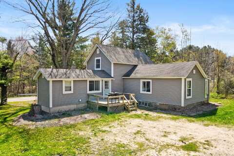 4371 N 68th Avenue, Hart, MI 49420