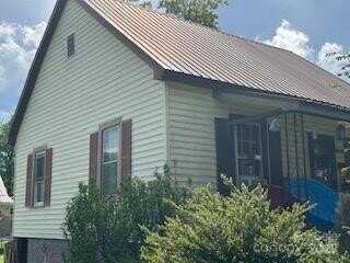 135 6th C Street, Marion, NC 28752