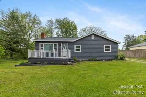 2078 E Bristol Road, Dowling, MI 49050
