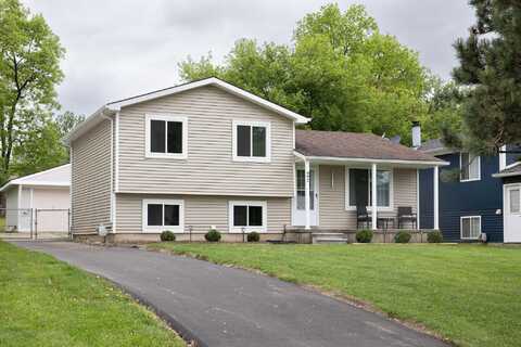 692 Woodingham Avenue, Waterford, MI 48328