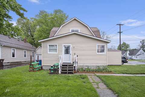 211 S State Street, Sparta, MI 49345