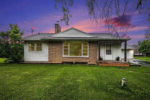 7432 Burlingame Avenue SW, Byron Center, MI 49315