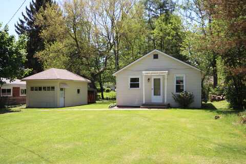 1772 E T Avenue, Portage, MI 49002