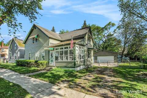 924 W Forest Avenue, Muskegon, MI 49441