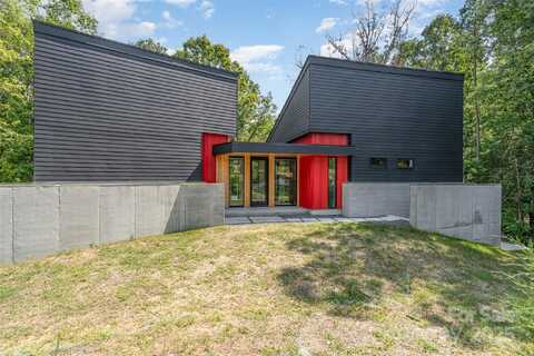 386 Squirrel Lane, Lake Wylie, SC 29710