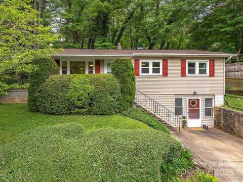 57 Park Drive, Waynesville, NC 28786