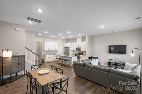 8928 Morning Mist Road, Charlotte, NC 28215