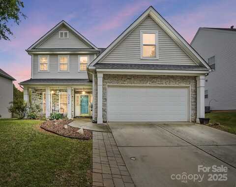 2324 Oakdale Creek Lane, Charlotte, NC 28216