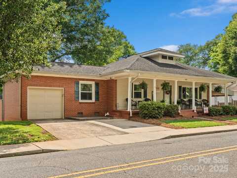 170 8th Avenue, Cramerton, NC 28032