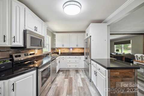 327 Holly Drive, Mount Holly, NC 28120