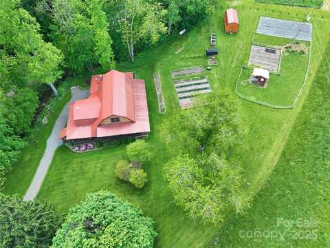 550 Joe Payne Road, Marshall, NC 28753